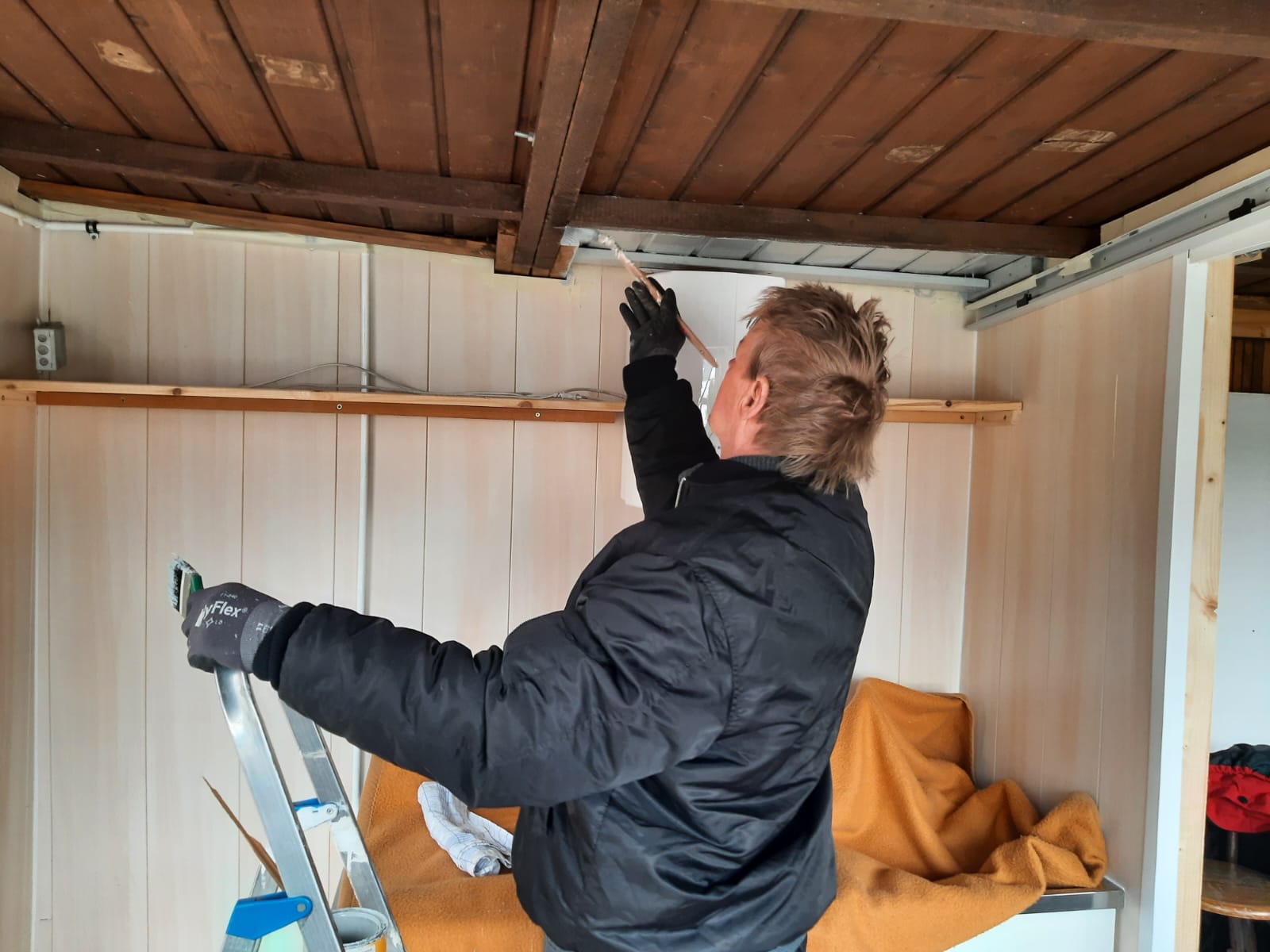 NEWS_Decke_streichen